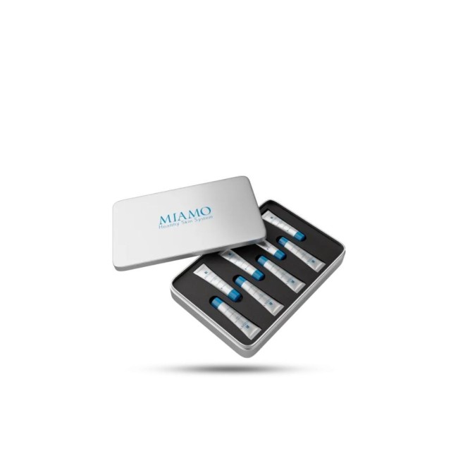 Miamo Cofanetto 2025 Esfoliante Anti Aging 1 Renewal Peel 8 Tubi Da 5 Ml + 2 Renewal Peel 5 Ml Omaggio Miamo Cofanetto 2025 Esfoliante Anti Aging 1 Renewal Peel 8 Tubi Da 5 Ml + 2 Renewal Peel 5 Ml Omaggio