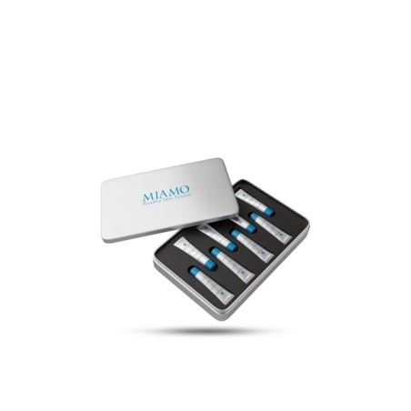 Miamo Cofanetto 2025 Esfoliante Anti Aging 1 Renewal Peel 8 Tubi Da 5 Ml + 2 Renewal Peel 5 Ml Omaggio Miamo Cofanetto 2025 Esfoliante Anti Aging 1 Renewal Peel 8 Tubi Da 5 Ml + 2 Renewal Peel 5 Ml Omaggio